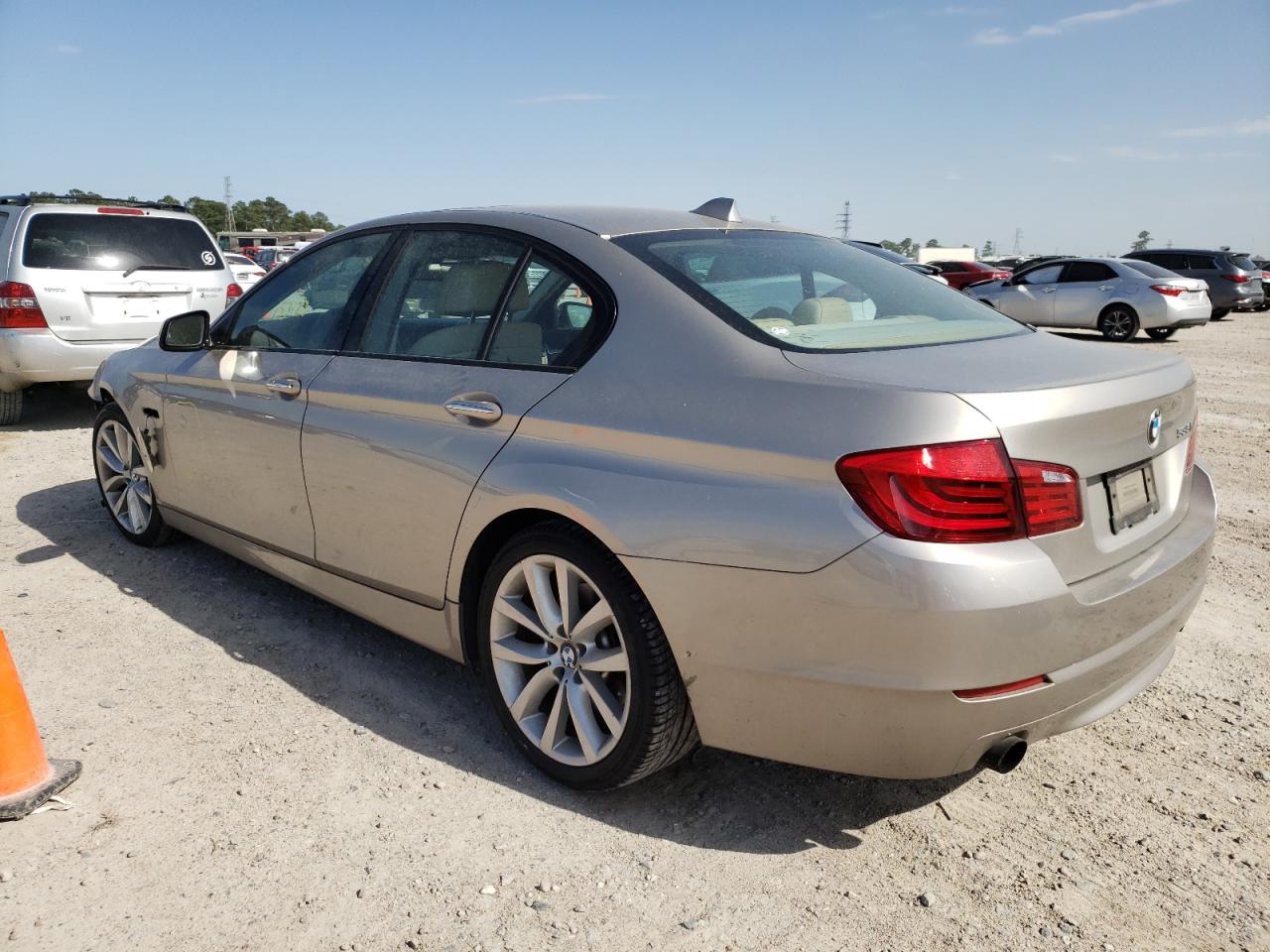 Photo 3 from auction – 2011 BMW 535 I with VIN WBAFR7C5XBC608865