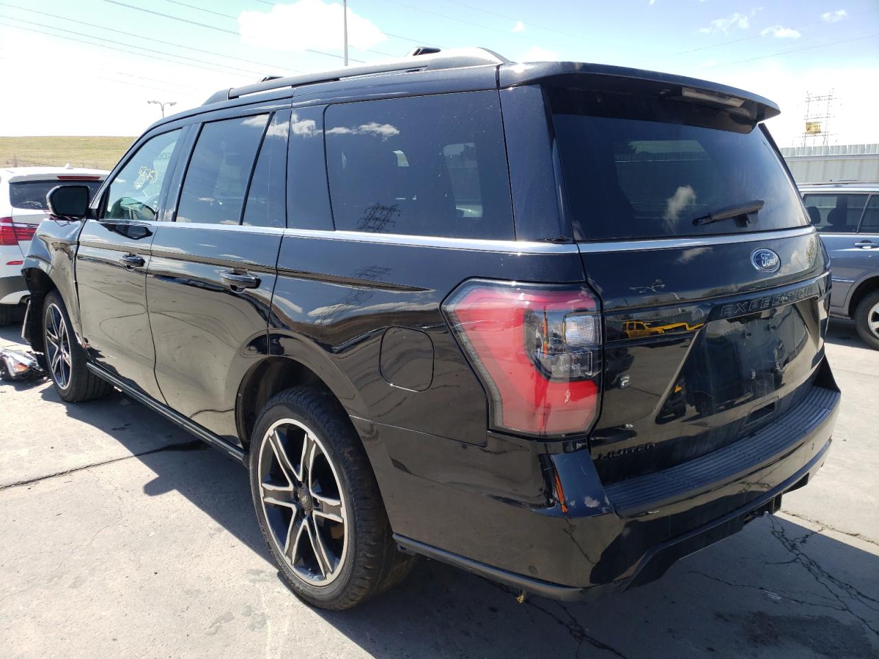 Photo 3 from auction – 2019 FORD EXPEDITION with VIN 1FMJU2ATXKEA49074
