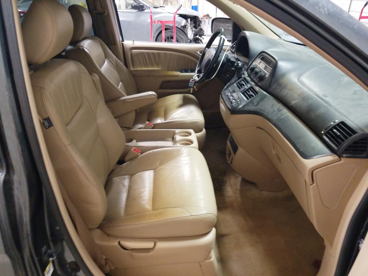 Photo 5 from auction – 2006 HONDA ODYSSEY EX with VIN 5FNRL38786B417992