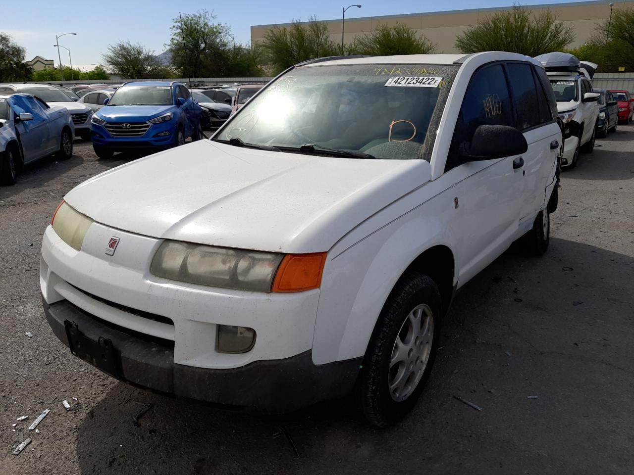 Photo 2 from auction – 2003 SATURN VUE with VIN 5GZCZ63B33S805470