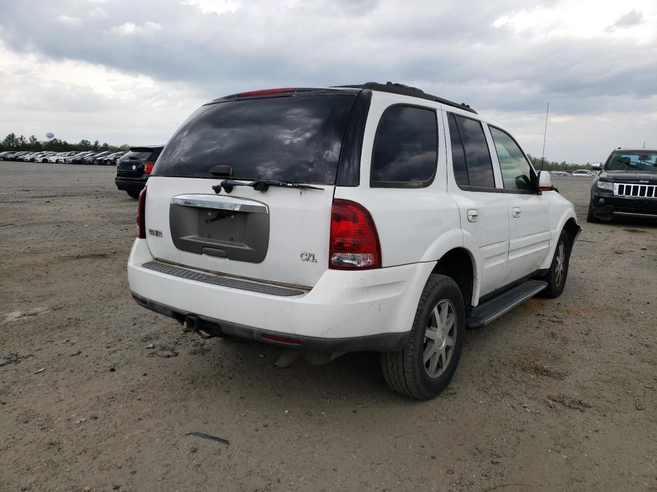 Photo 4 from auction – 2005 BUICK RAINIER CX with VIN 5GADT13S752255690