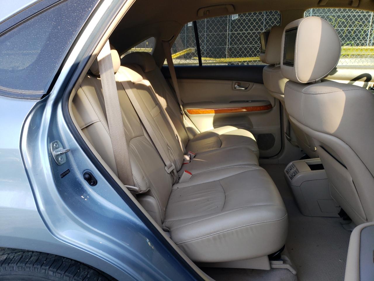 Photo 6 from auction – 2005 LEXUS RX 330 with VIN 2T2HA31U05C065491