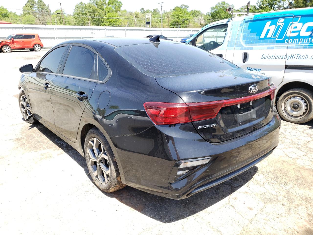 Photo 3 from auction – 2021 KIA FORTE FE with VIN 3KPF24AD8ME379548