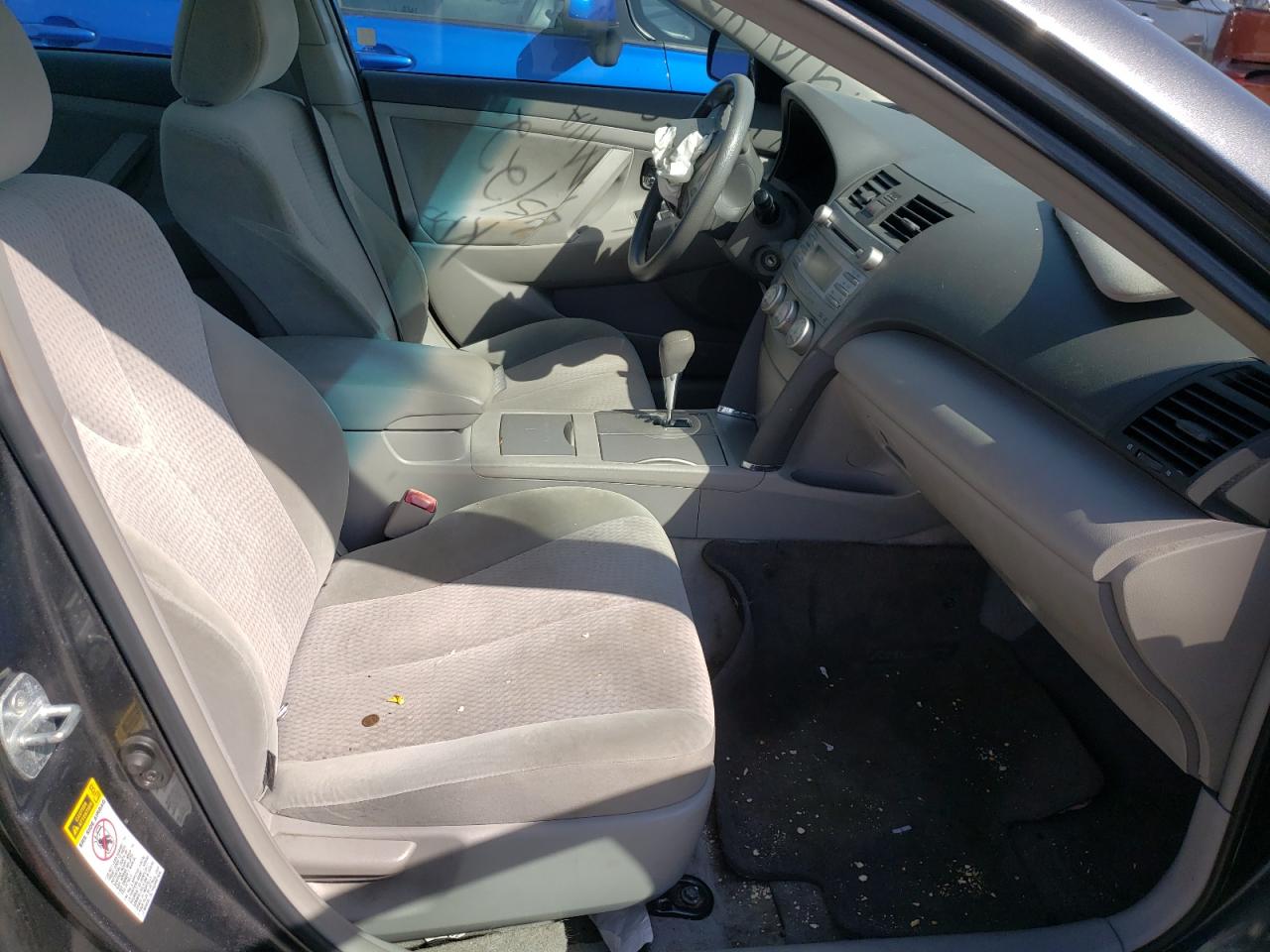 Photo 5 from auction – 2010 TOYOTA CAMRY BASE with VIN 4T1BF3EK2AU094035