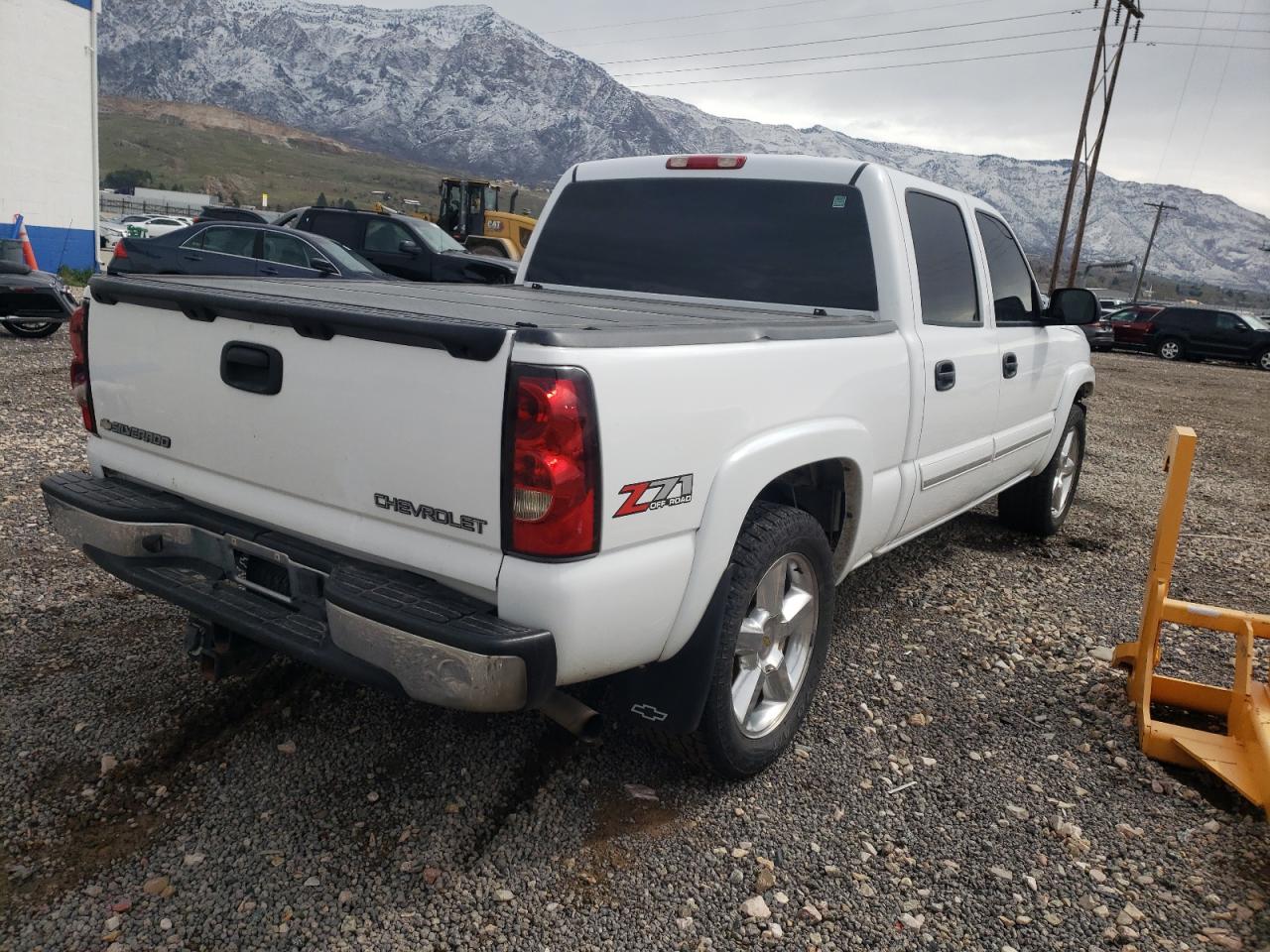 Photo 4 from auction – 2005 CHEVROLET SILVERADO with VIN 2GCEK13T051386524