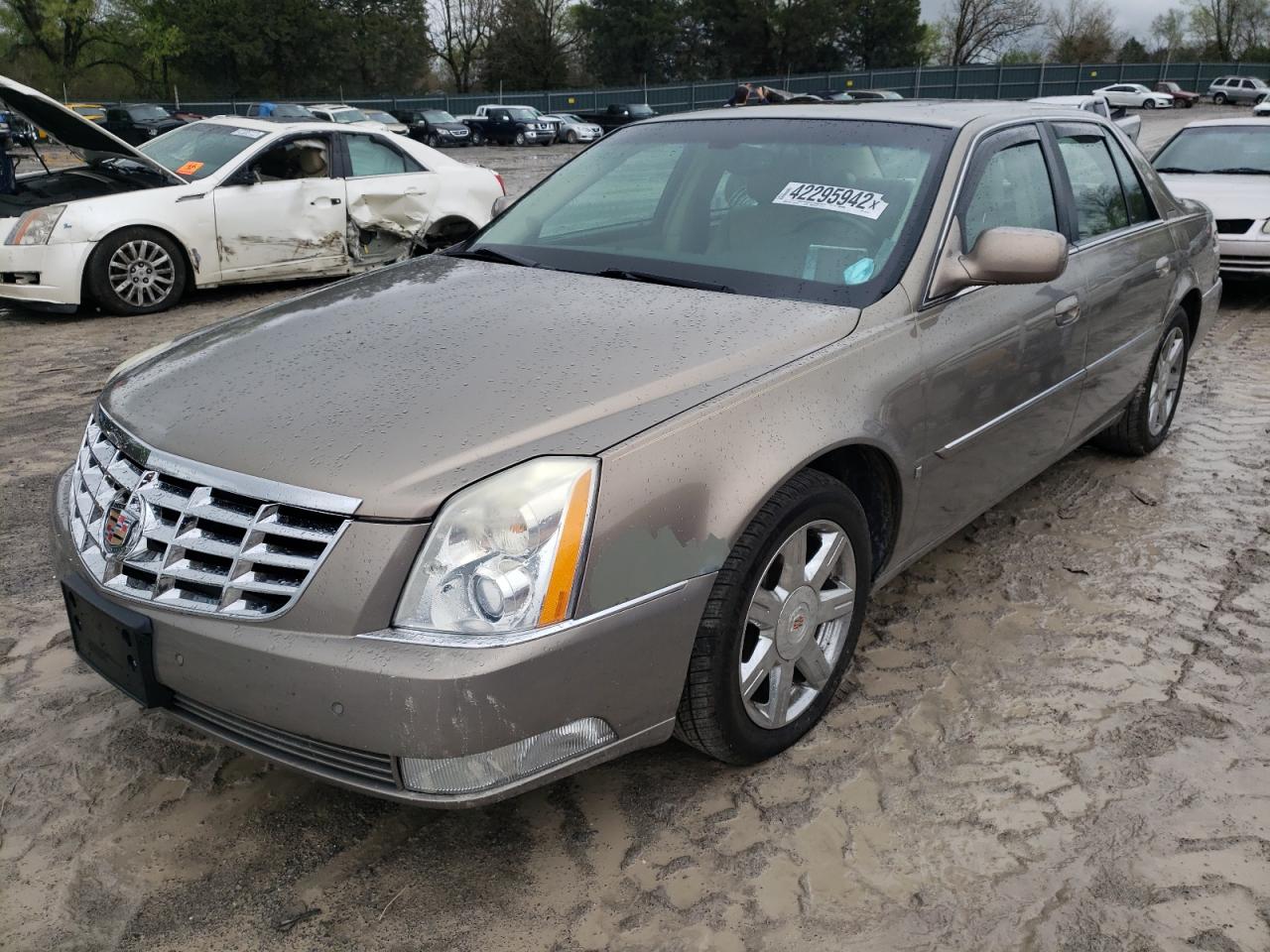 Photo 2 from auction – 2007 CADILLAC DTS with VIN 1G6KD57Y77U197762