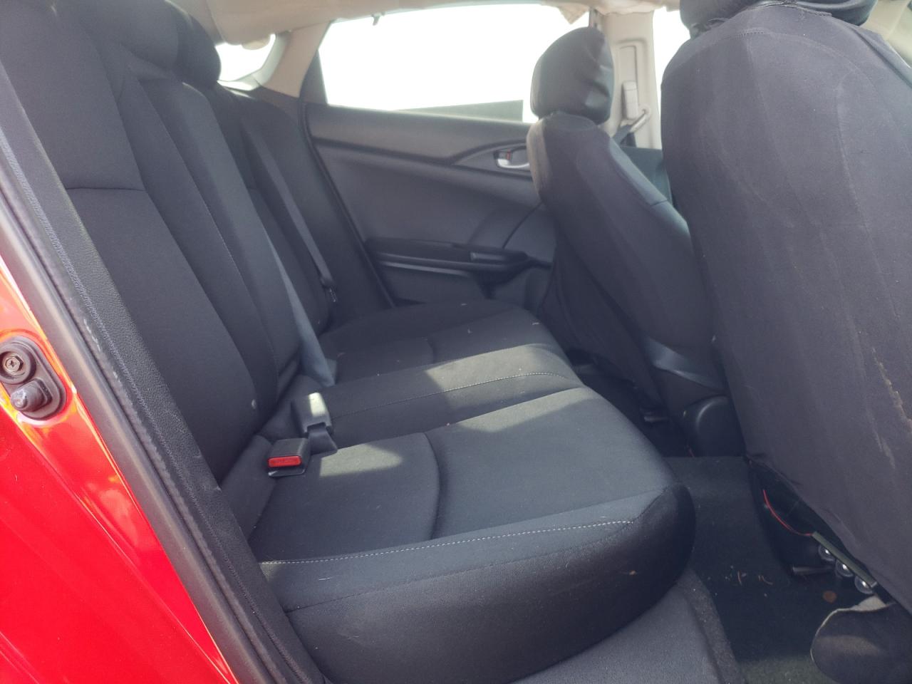 Photo 6 from auction – 2018 HONDA CIVIC EX with VIN 2HGFC2F8XJH580740