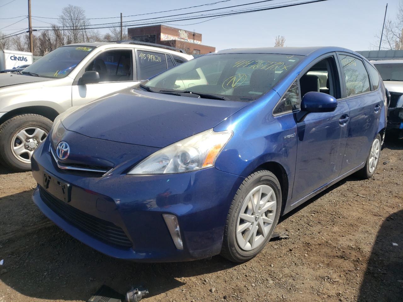 Photo 2 from auction – 2014 TOYOTA PRIUS V with VIN JTDZN3EU2E3316088