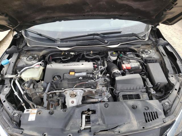 Photo 7 from auction – 2017 HONDA CIVIC LX with VIN 2HGFC2F62HH015780