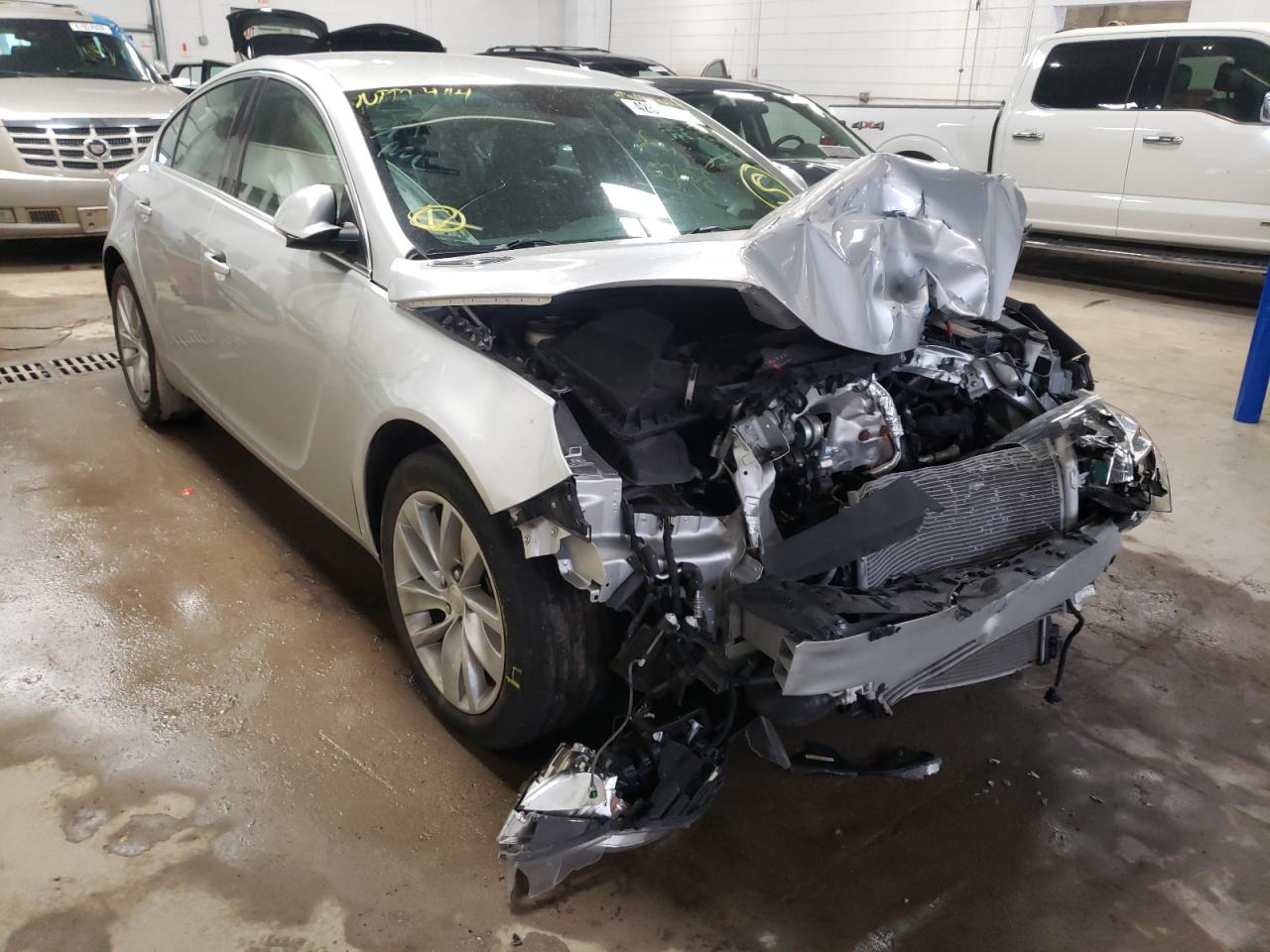 BUICK REGAL PREM 2017 with VIN 2G4GR5GX0H9169372 - Photo from auction