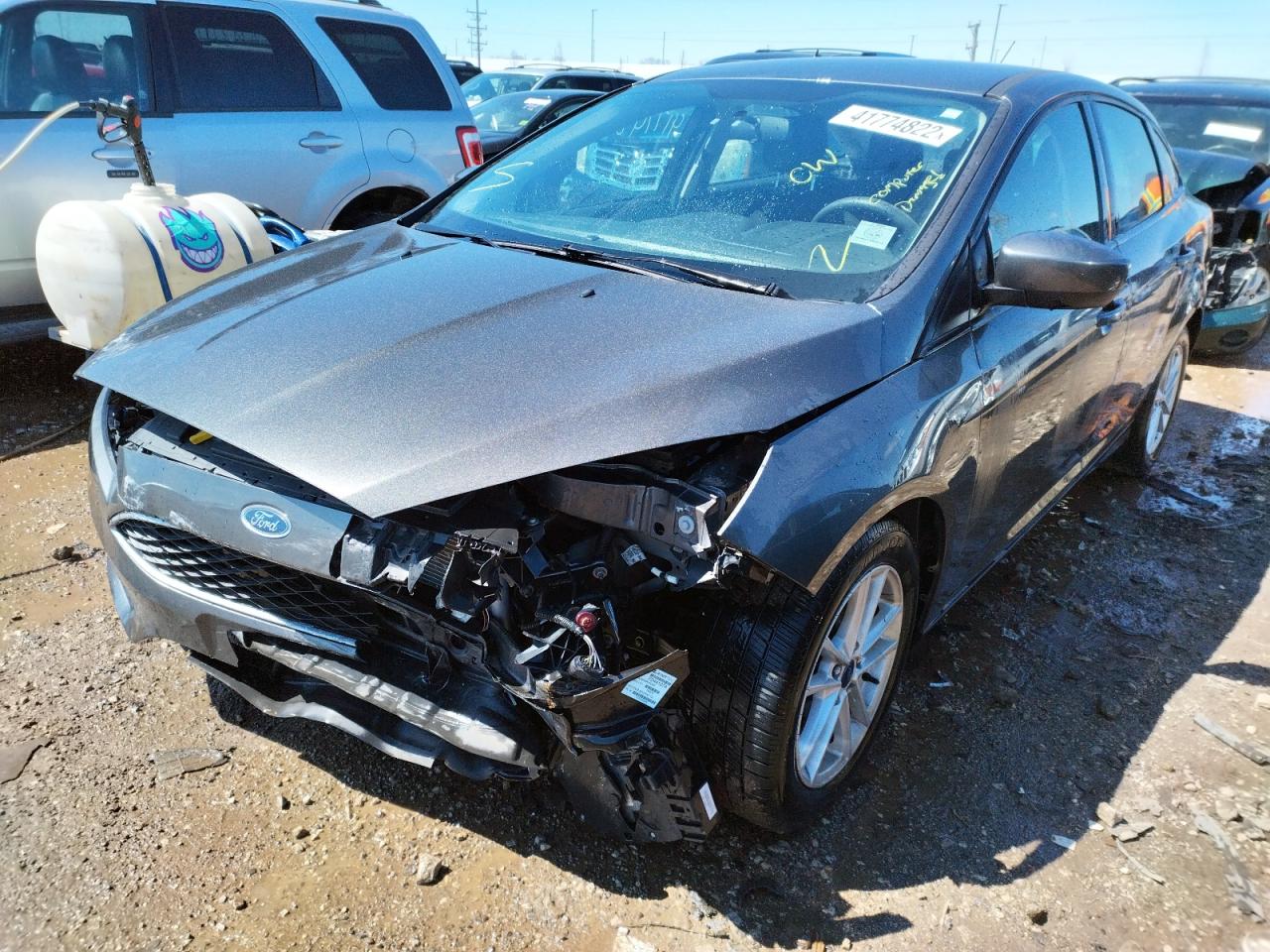 Photo 2 from auction – 2018 FORD FOCUS SE with VIN 1FADP3F25JL237578