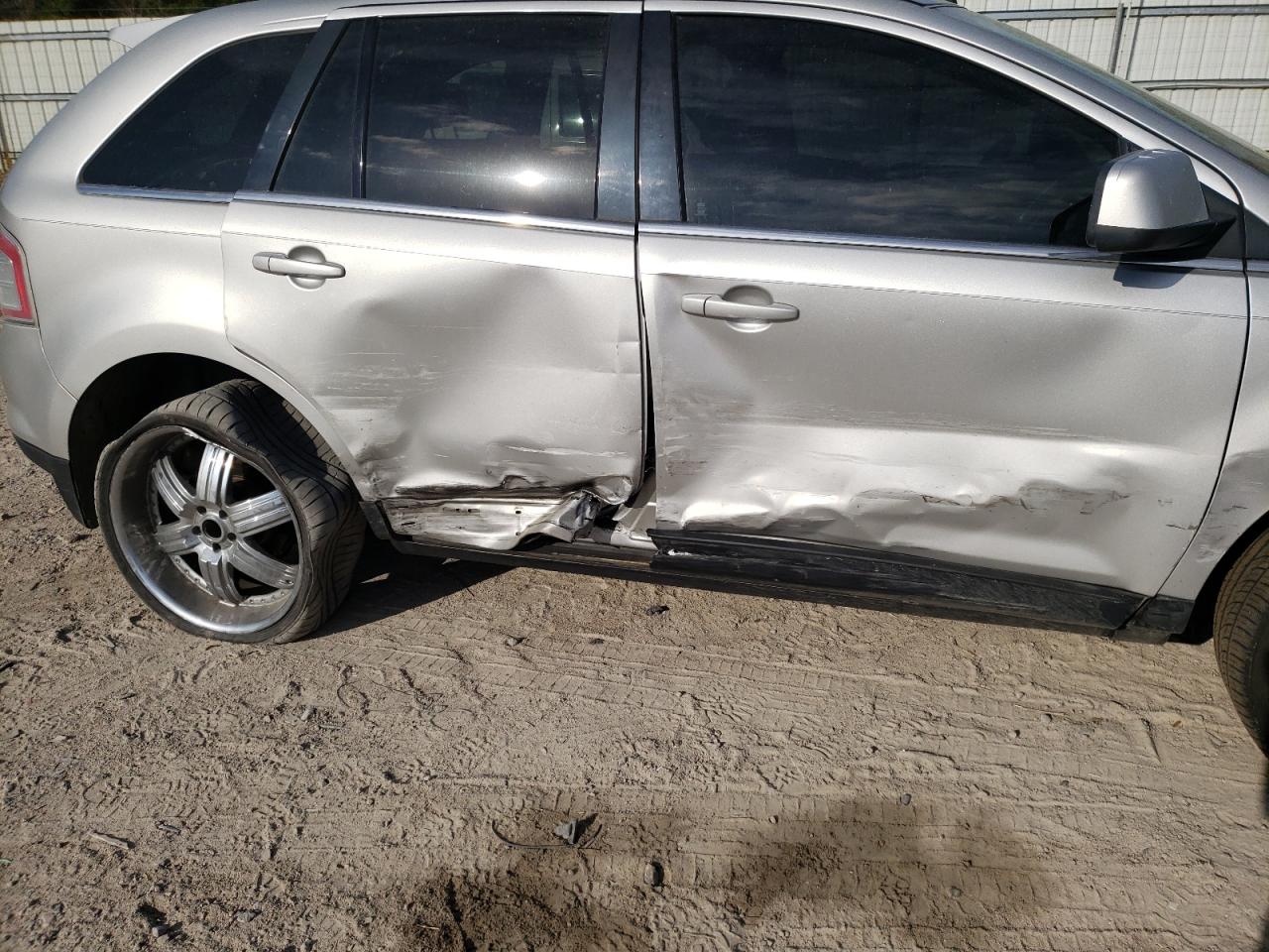 Photo 9 from auction – 2009 FORD EDGE LIMIT with VIN 2FMDK39C99BA30230