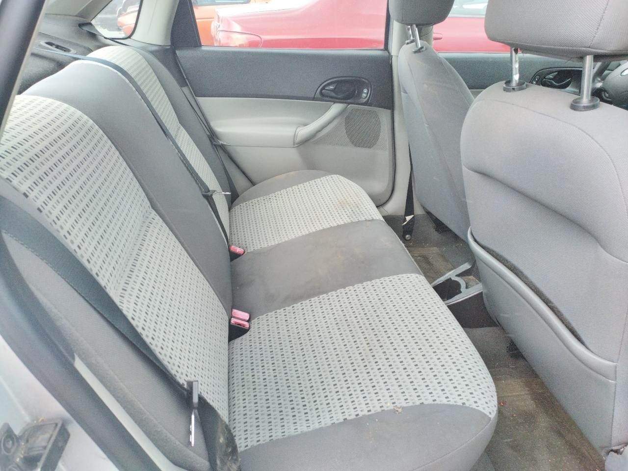 Photo 6 from auction – 2007 FORD FOCUS ZX4 with VIN 1FAFP34N37W312680