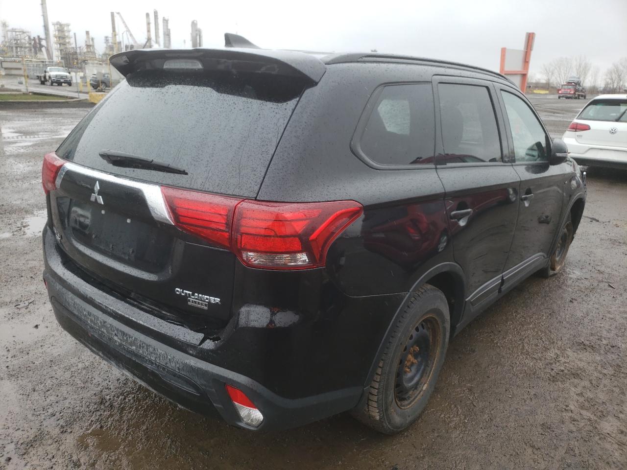 Photo 4 from auction – 2019 MITSUBISHI OUTLANDER with VIN JA4JZ3AX6KZ606399