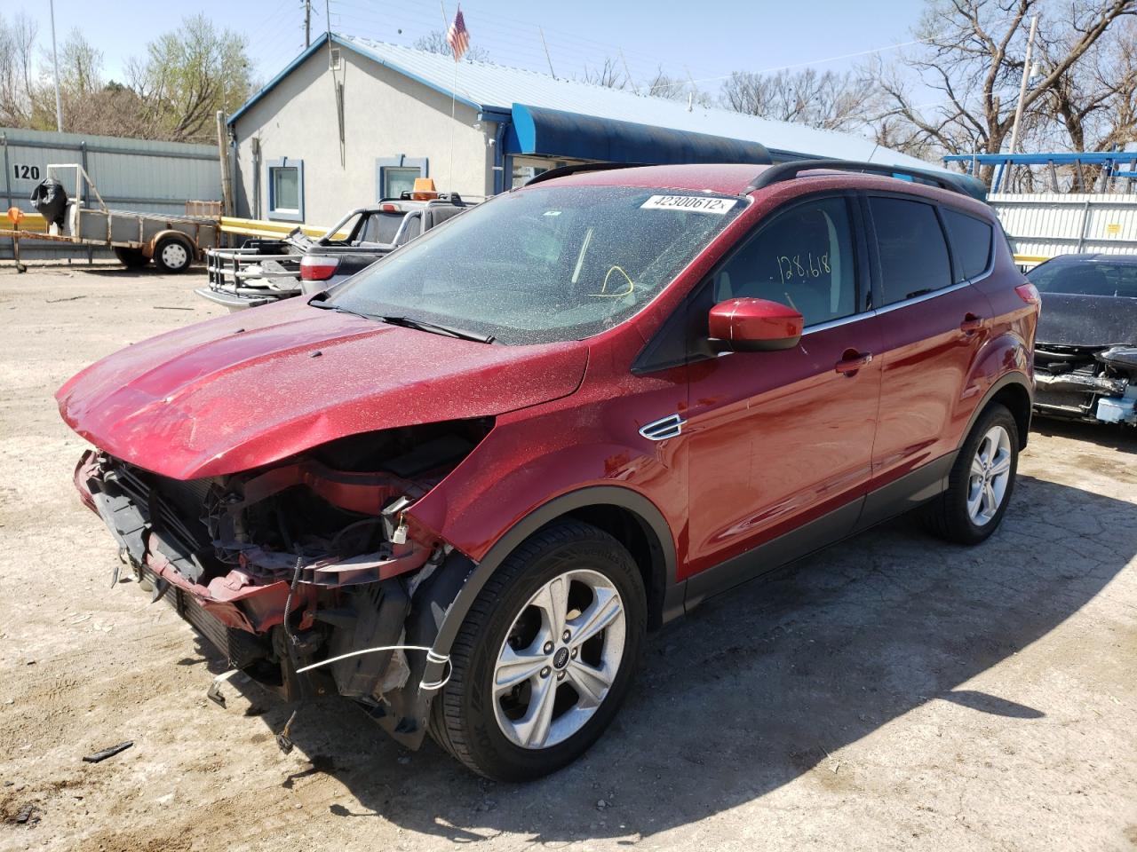 Photo 2 from auction – 2015 FORD ESCAPE SE with VIN 1FMCU0GX3FUC23389