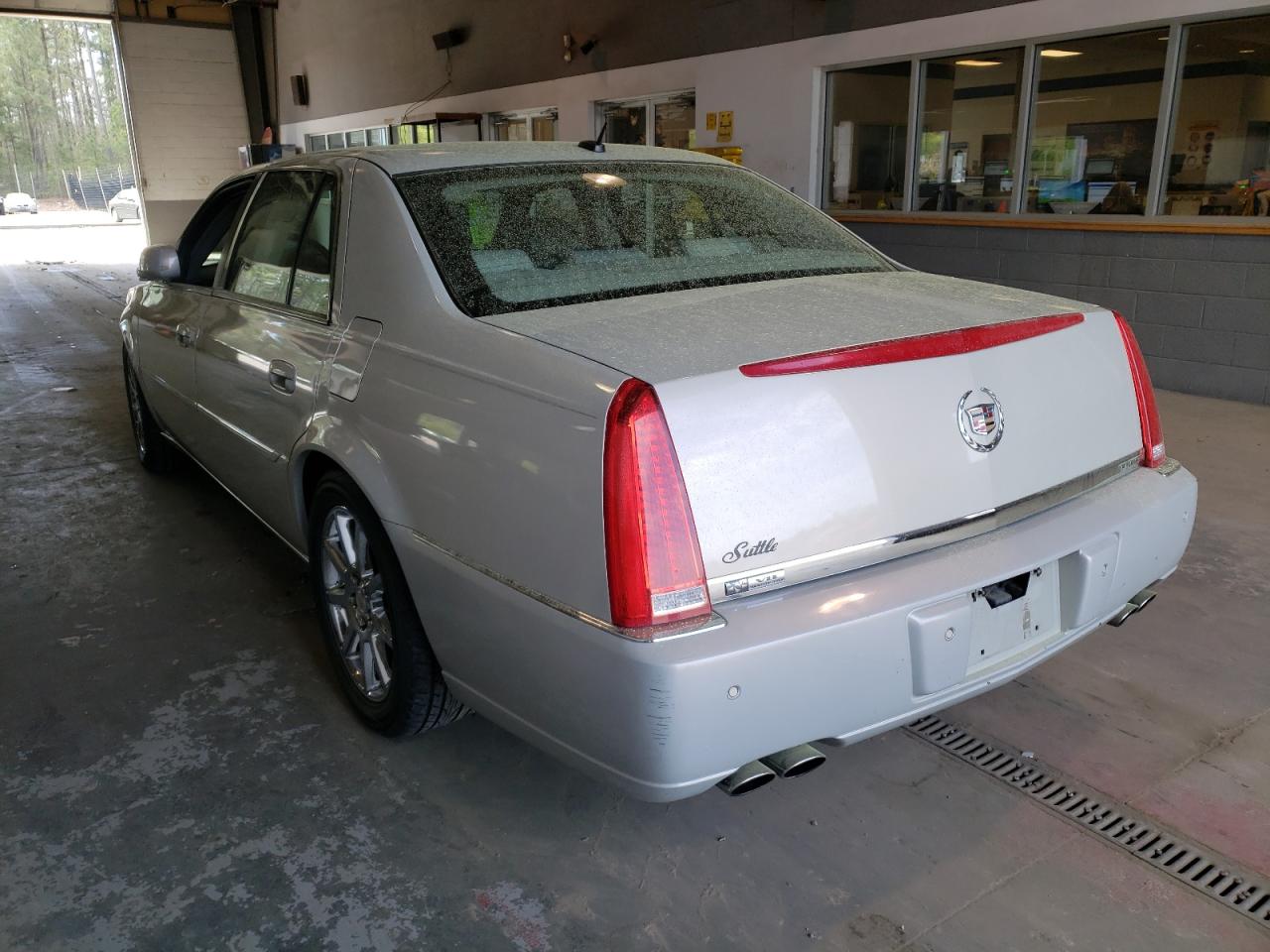 Photo 3 from auction – 2007 CADILLAC DTS with VIN 1G6KD57987U234634
