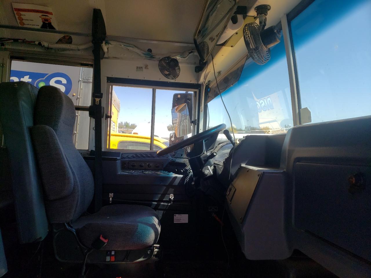 Photo 5 from auction – 2014 BLUE BIRD SCHOOL BUS with VIN 1BAKBCPA4EF303378
