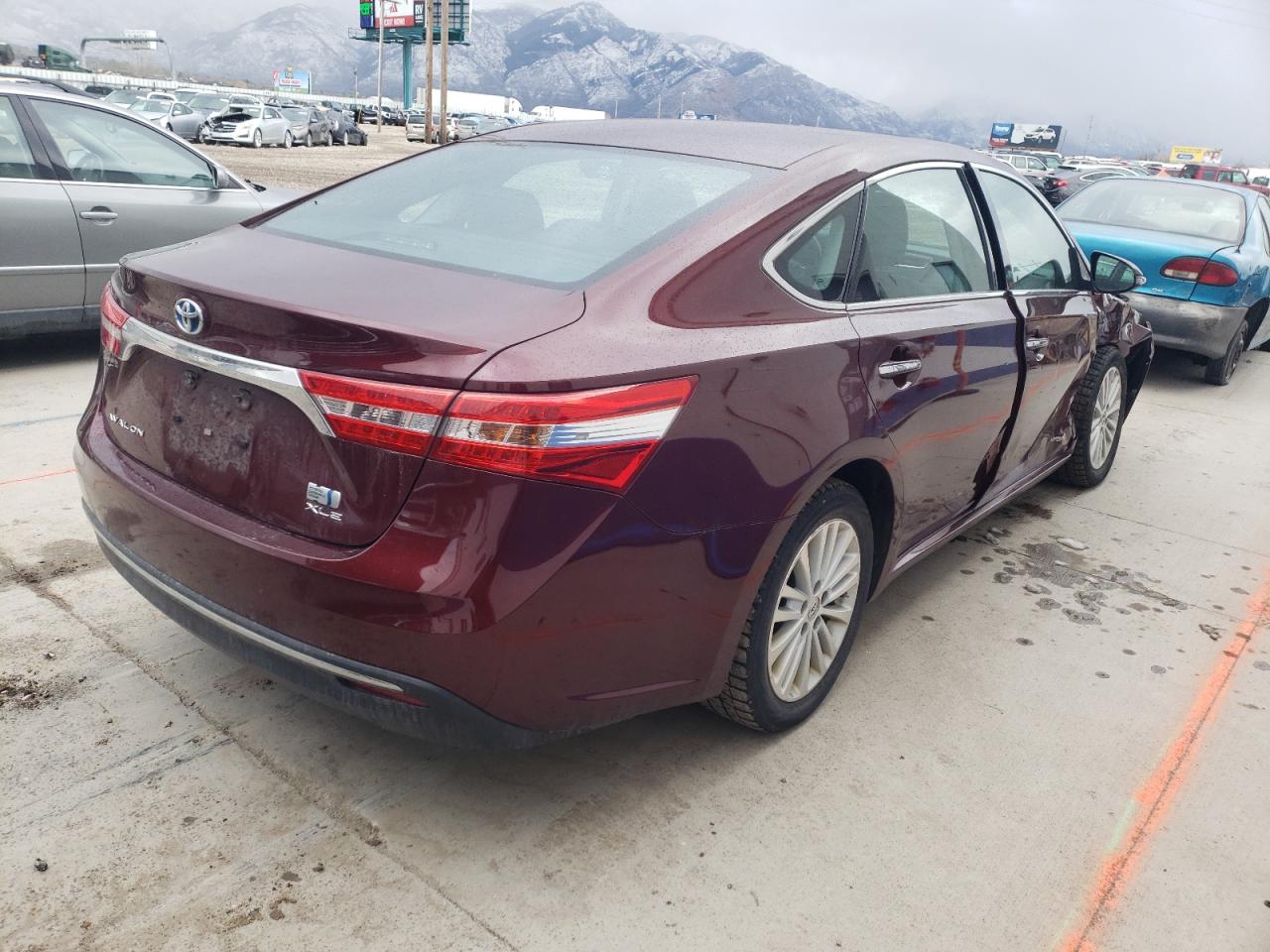 Photo 4 from auction – 2013 TOYOTA AVALON HYB with VIN 4T1BD1EB5DU009459