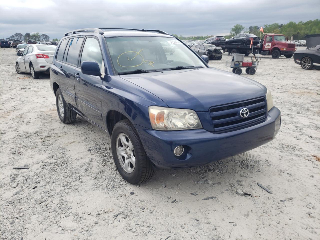 TOYOTA HIGHLANDER 2004 with VIN JTEGD21A040099099 - Photo from auction