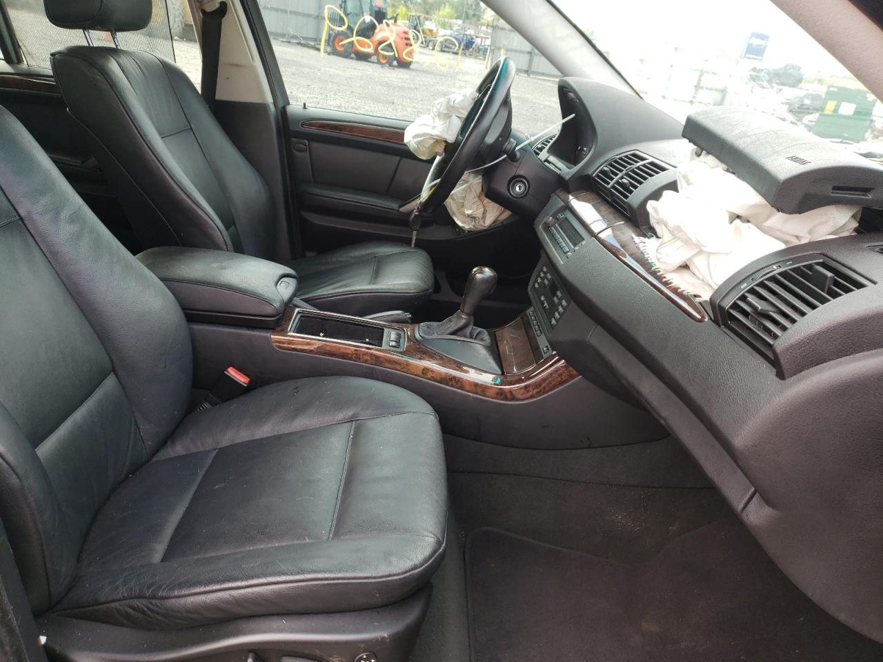 Photo 5 from auction – 2005 BMW X5 3.0I with VIN 5UXFA135X5LY00085