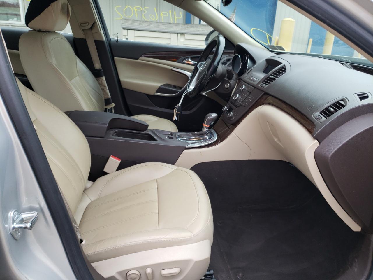 Photo 5 from auction – 2011 BUICK REGAL CXL with VIN W04GS5EC7B1002120