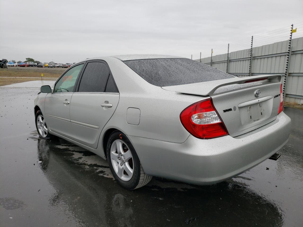 Photo 3 from auction – 2003 TOYOTA CAMRY with VIN 4T1BE32K23U691454