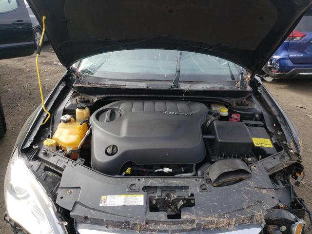 Photo 7 from auction – 2011 CHRYSLER 200 LIMITE with VIN 1C3BC2FG8BN520618