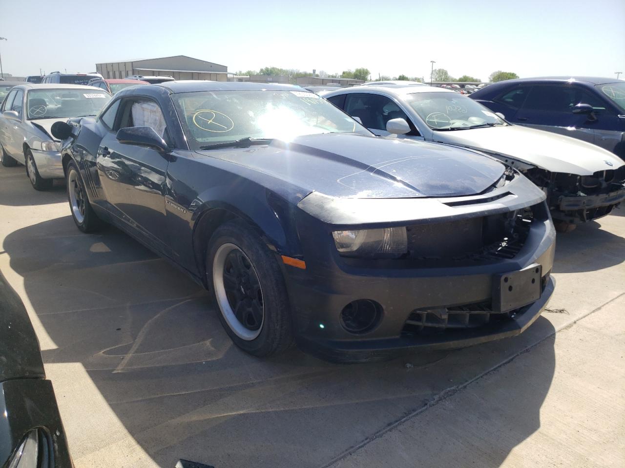 CHEVROLET CAMARO LS 2012 with VIN 2G1FA1E30C9181555 - Photo from auction
