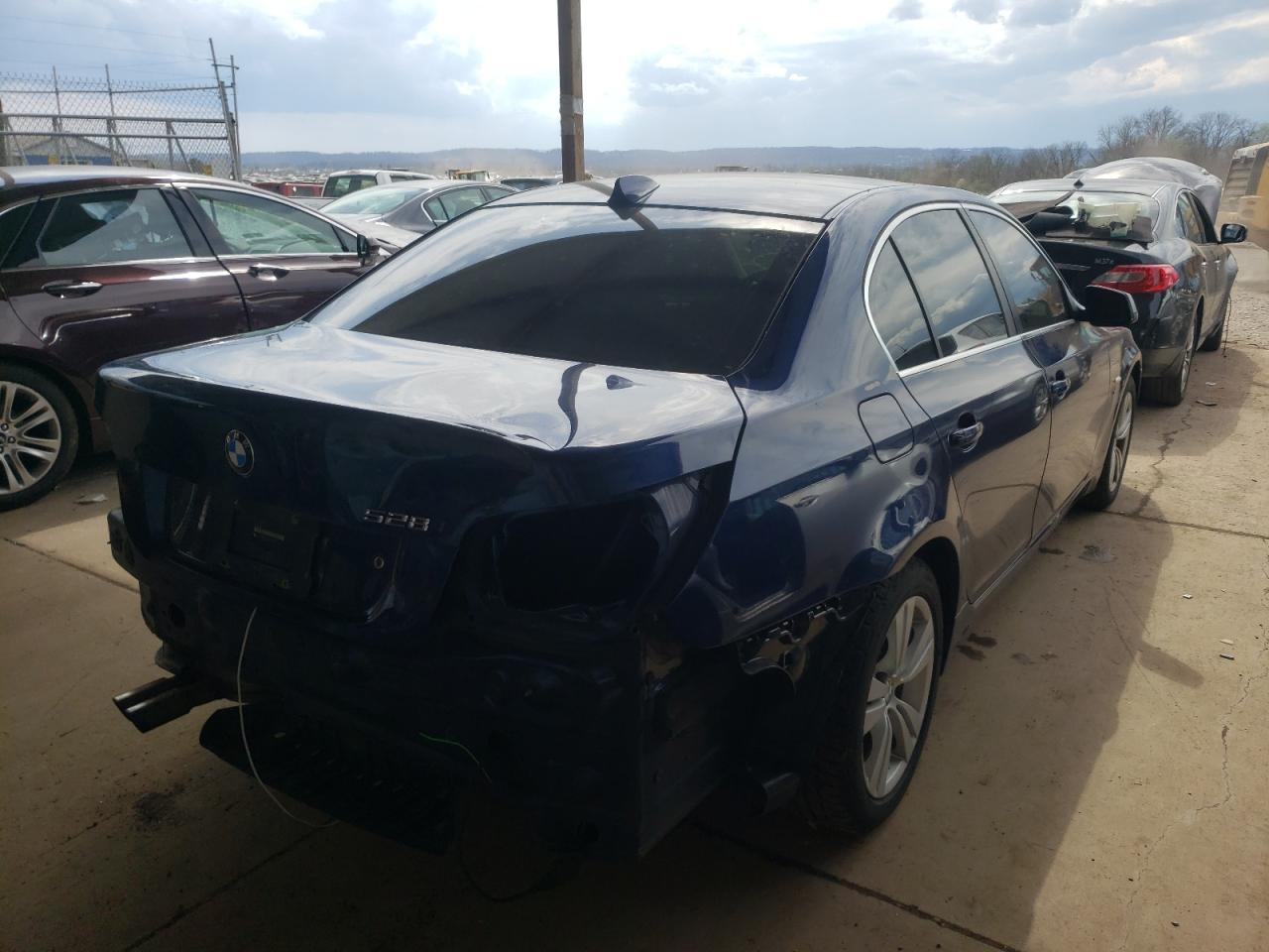 Photo 4 from auction – 2010 BMW 528 XI with VIN WBANV1C59AC159942