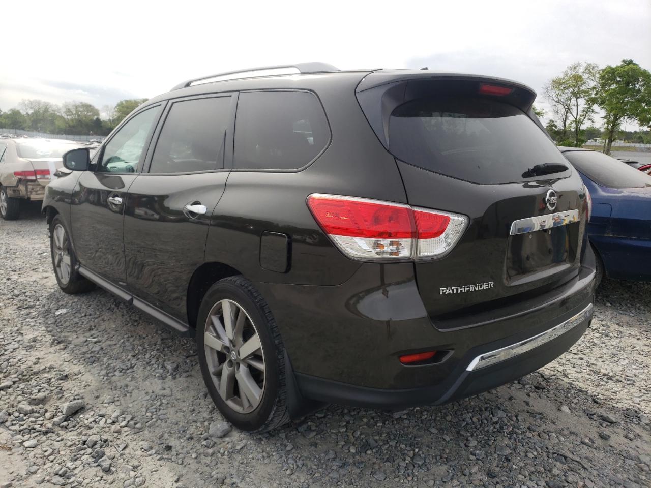 Photo 3 from auction – 2016 NISSAN PATHFINDER with VIN 5N1AR2MN1GC631257