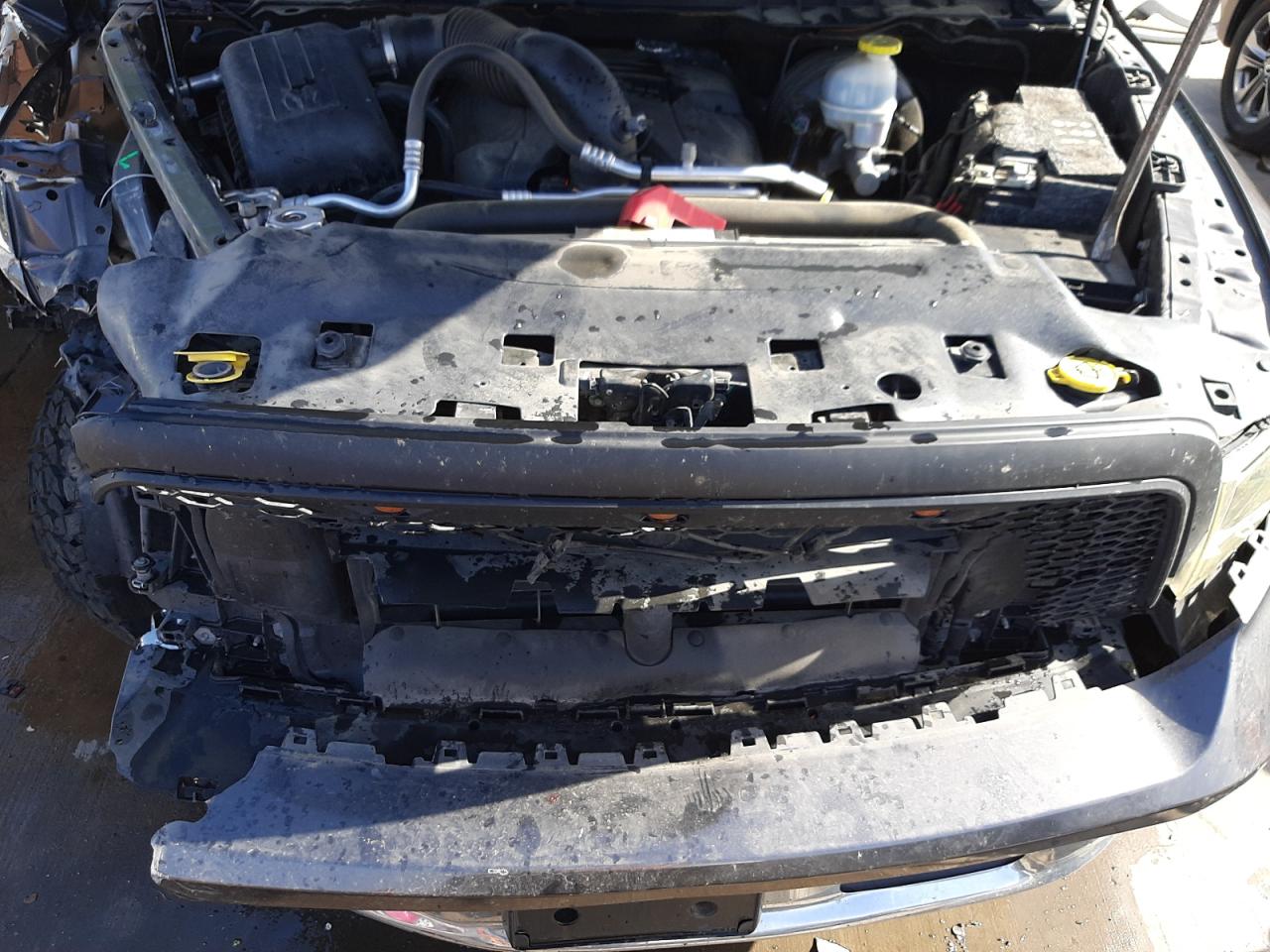 Photo 7 from auction – 2017 RAM 1500 SLT with VIN 3C6RR6LT1HG768994