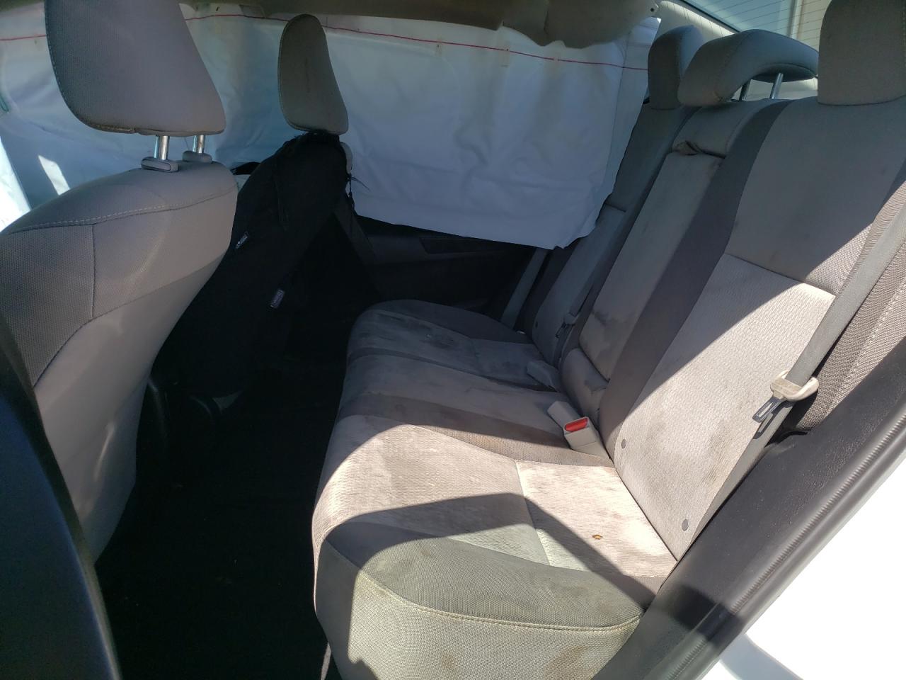 Photo 6 from auction – 2017 TOYOTA COROLLA LE with VIN 5YFBPRHE6HP735849