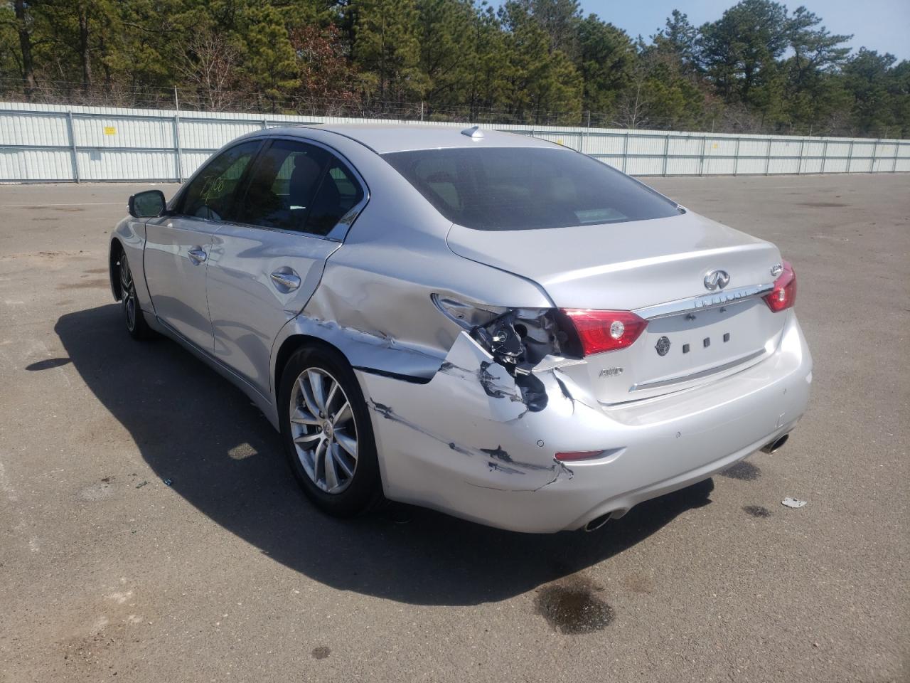 Photo 3 from auction – 2015 INFINITI Q50 BASE with VIN JN1BV7AR5FM401984