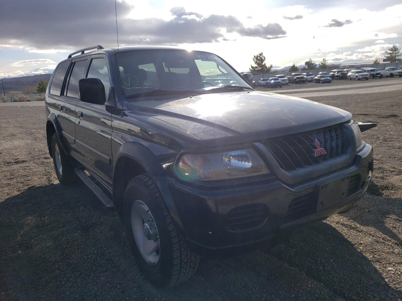 MITSUBISHI MONTERO SP 2001 with VIN JA4MT21H01P039974 - Photo from auction