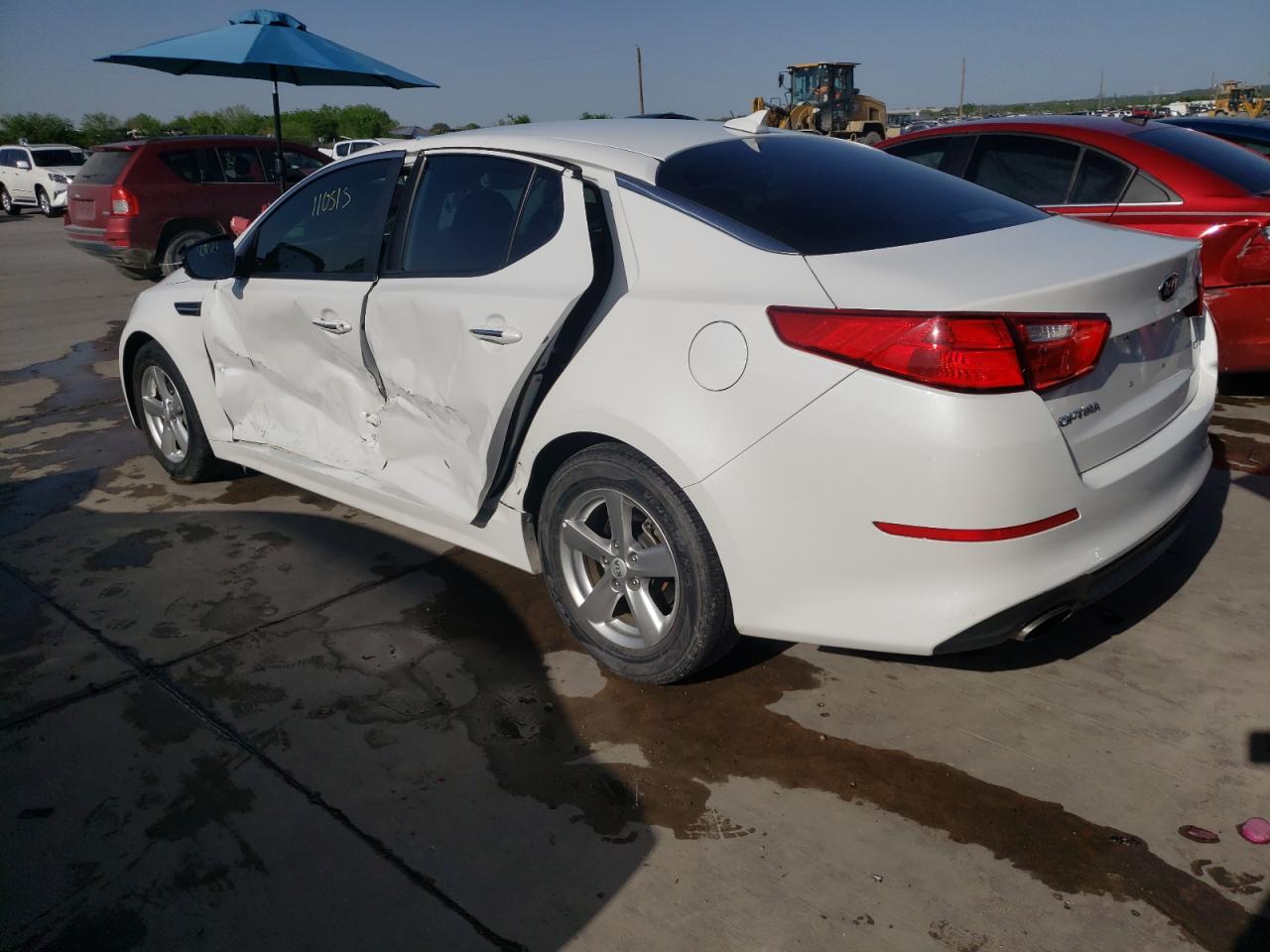 Photo 3 from auction – 2015 KIA OPTIMA LX with VIN 5XXGM4A70FG494616