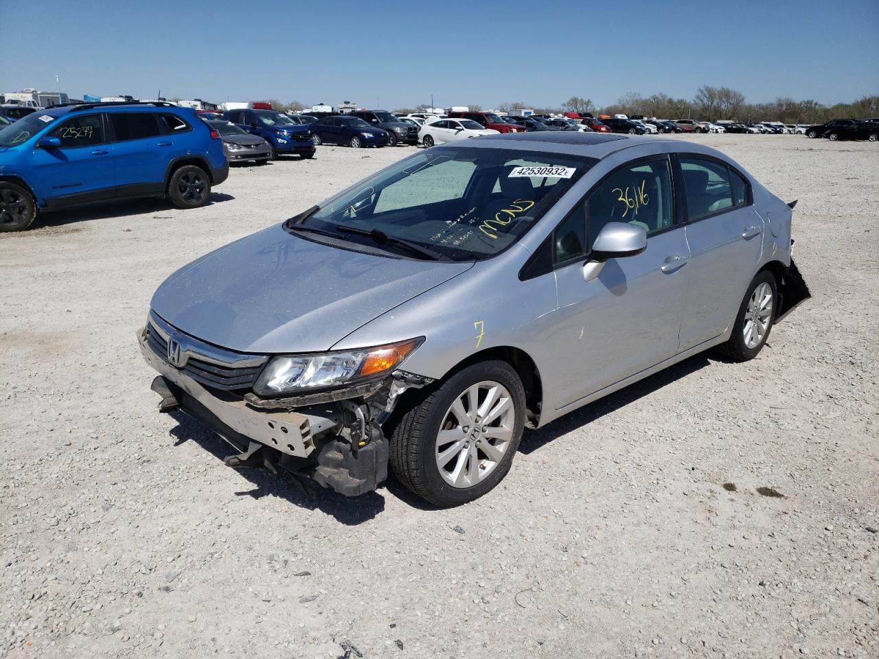 Photo 2 from auction – 2012 HONDA CIVIC with VIN 2HGFB2F81CH309801