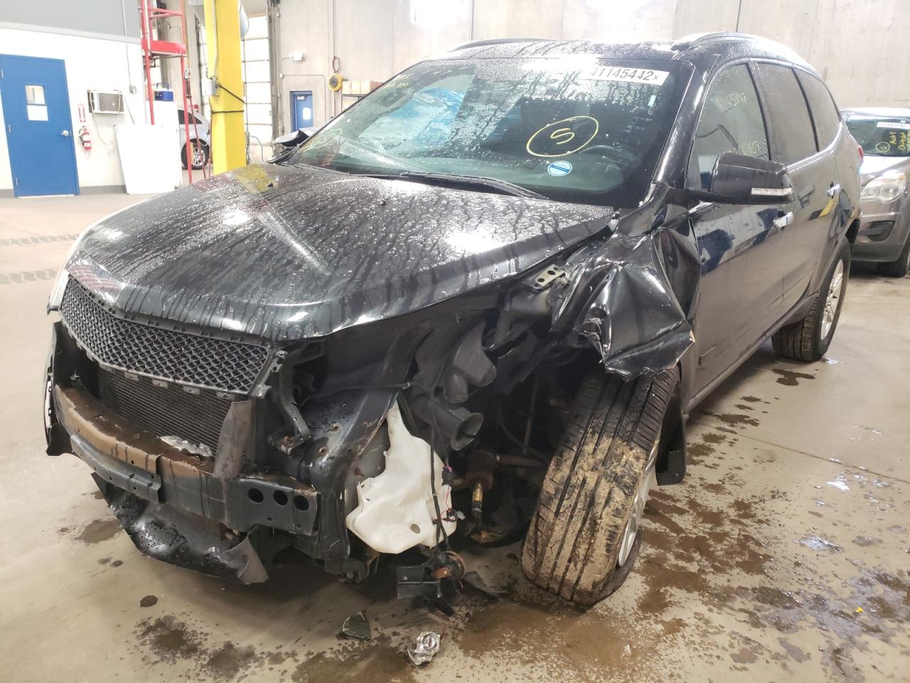 Photo 2 from auction – 2011 CHEVROLET TRAVERSE L with VIN 1GNKRGED3BJ307007