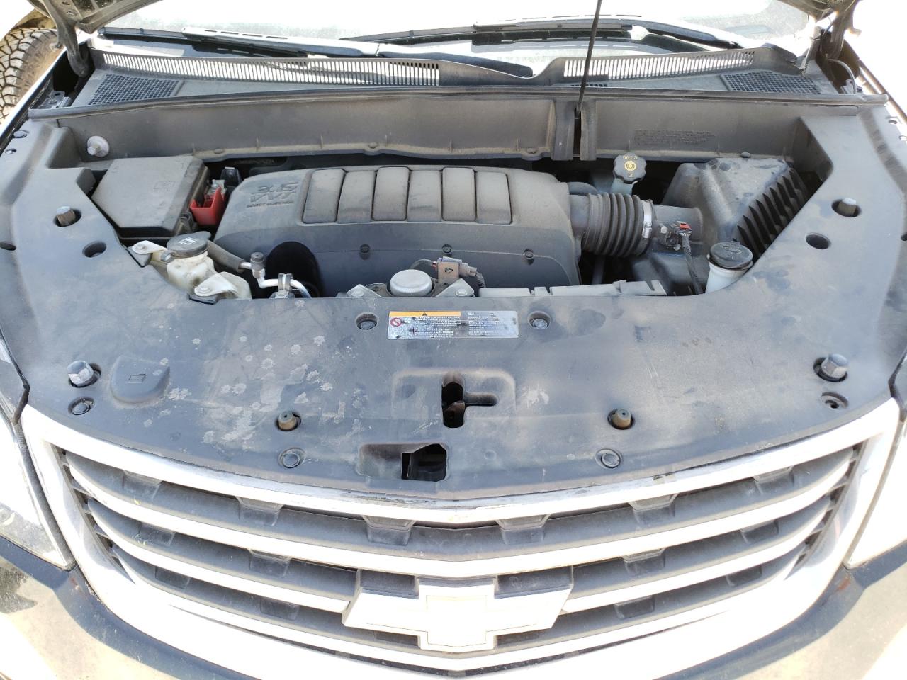 Photo 7 from auction – 2017 CHEVROLET TRAVERSE L with VIN 1GNKRGKD9HJ196234