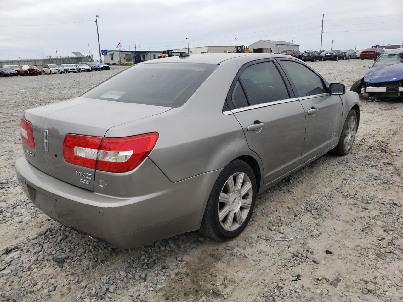 Photo 4 from auction – 2008 LINCOLN MKZ with VIN 3LNHM28T08R614121