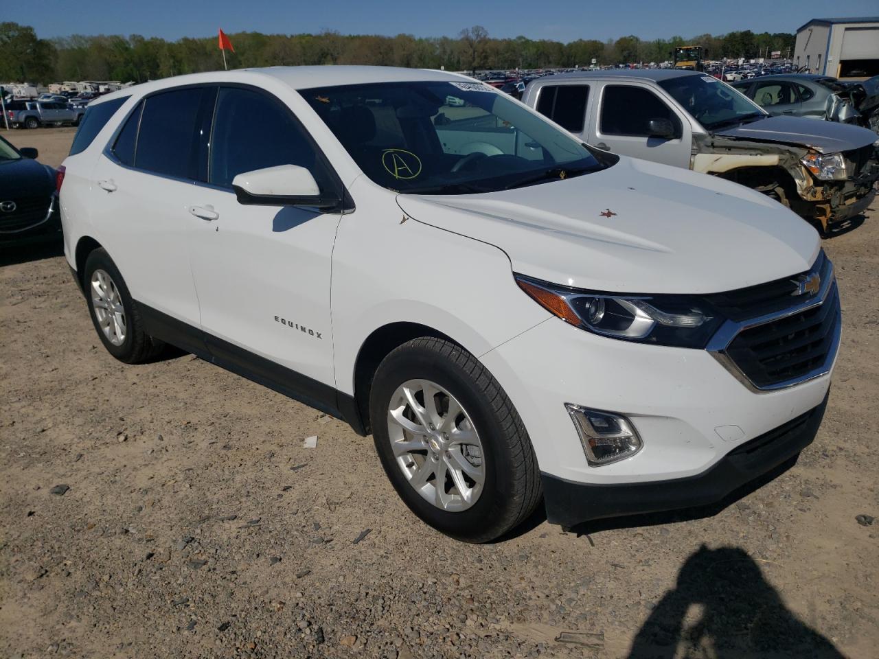 CHEVROLET EQUINOX LT 2019 with VIN 2GNAXKEV3K6157233 - Photo from auction
