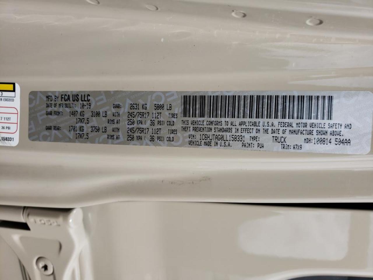 Photo 10 from auction – 2020 JEEP GLADIATOR with VIN 1C6HJTAG0LL158331