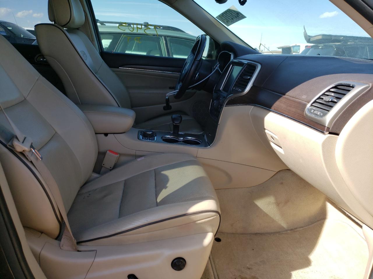 Photo 5 from auction – 2015 JEEP GRAND CHER with VIN 1C4RJFCG7FC717194