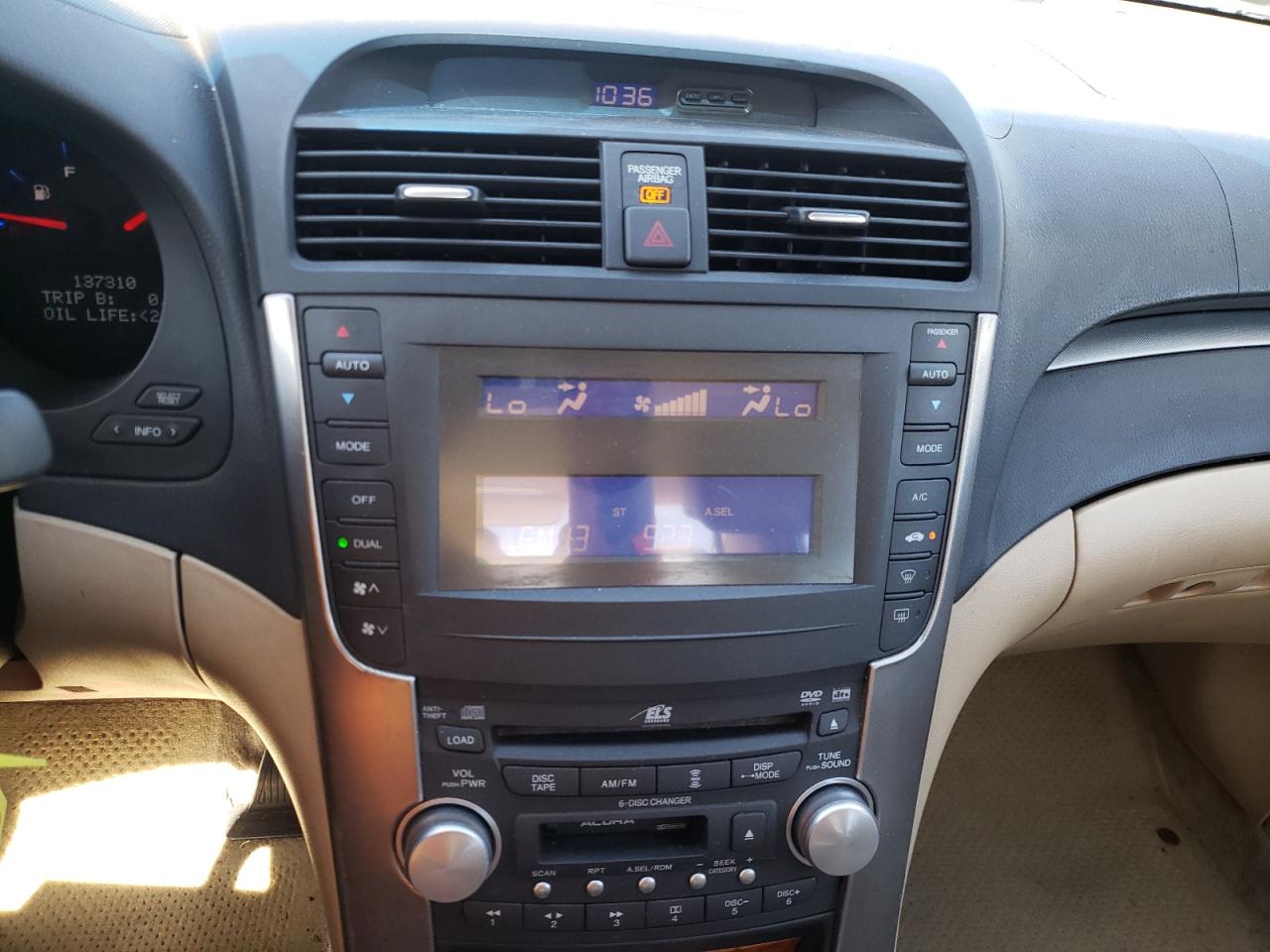 Photo 9 from auction – 2006 ACURA 3.2TL with VIN 19UUA66206A013166