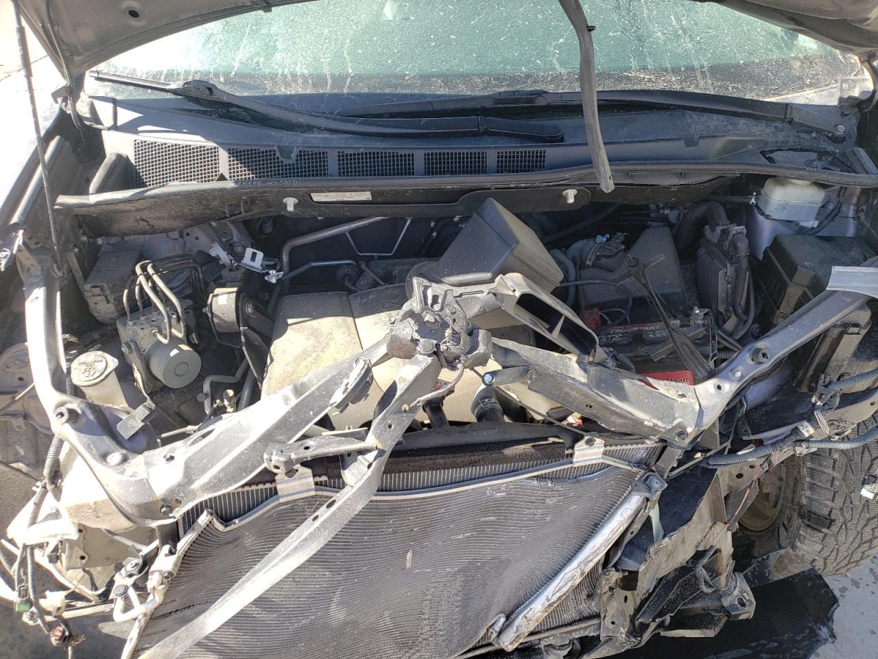 Photo 7 from auction – 2017 TOYOTA SIENNA XLE with VIN 5TDYZ3DC2HS773978