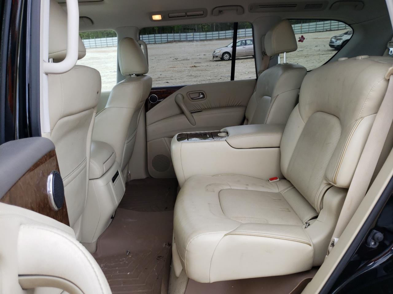Photo 6 from auction – 2016 INFINITI QX80 with VIN JN8AZ2NF3G9613307