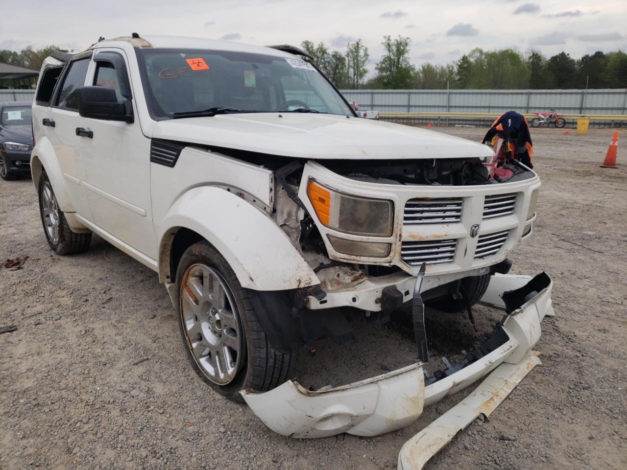 DODGE NITRO R/T 2008 with VIN 1D8GU58618W197361 - Photo from auction