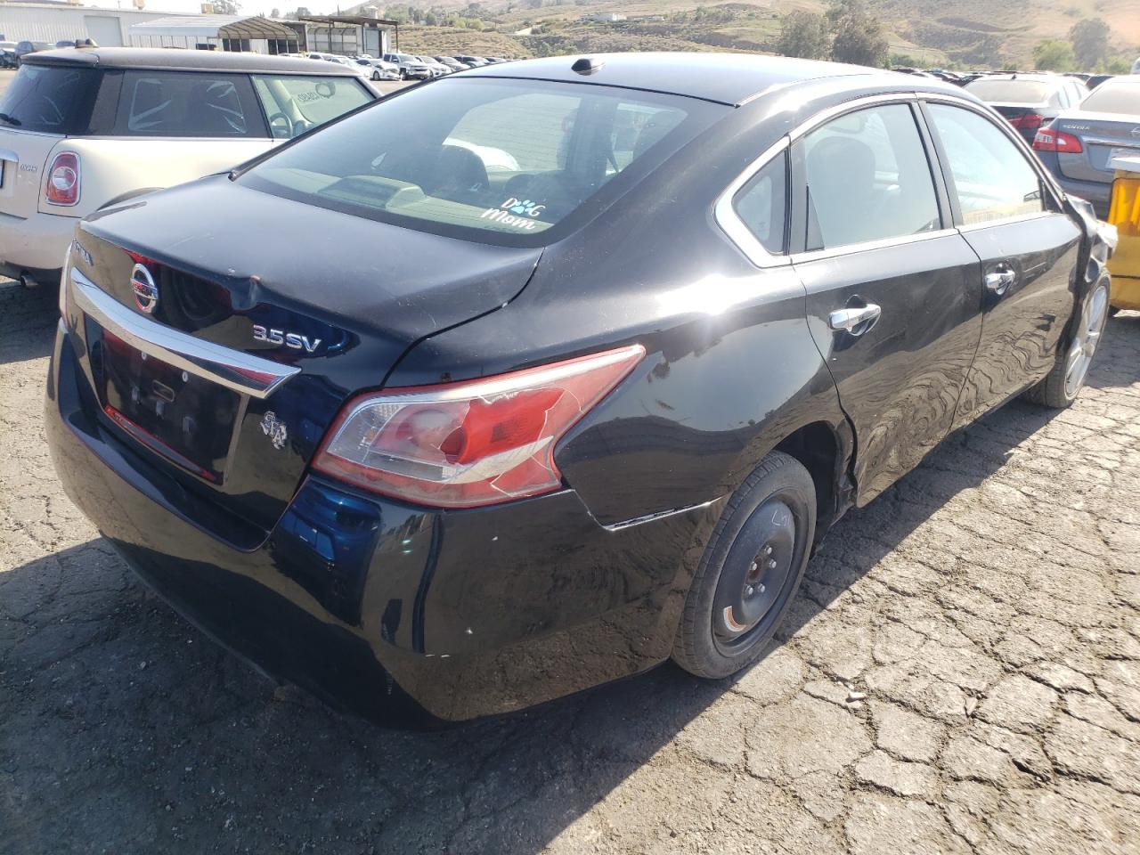 Photo 4 from auction – 2013 NISSAN ALTIMA 3.5 with VIN 1N4BL3AP4DN563872
