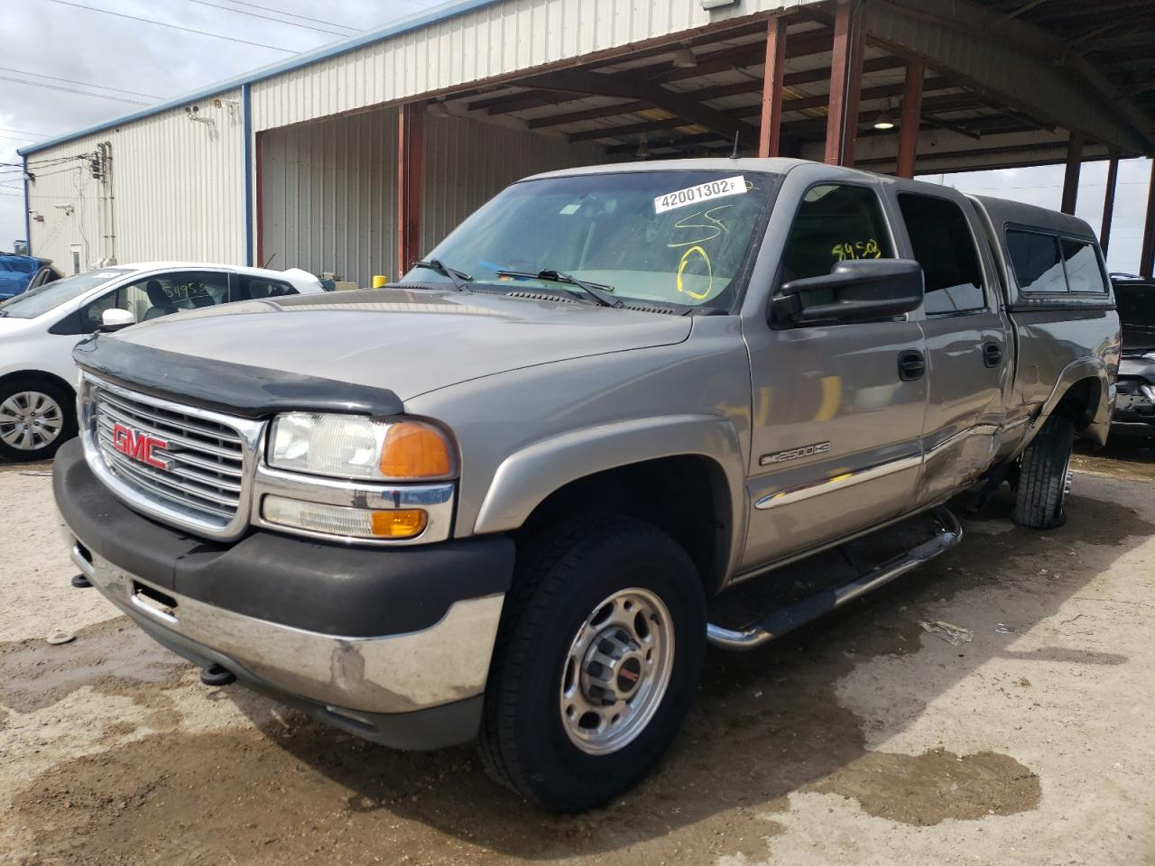Photo 2 from auction – 2001 GMC SIERRA K25 with VIN 1GTHK23U11F167893