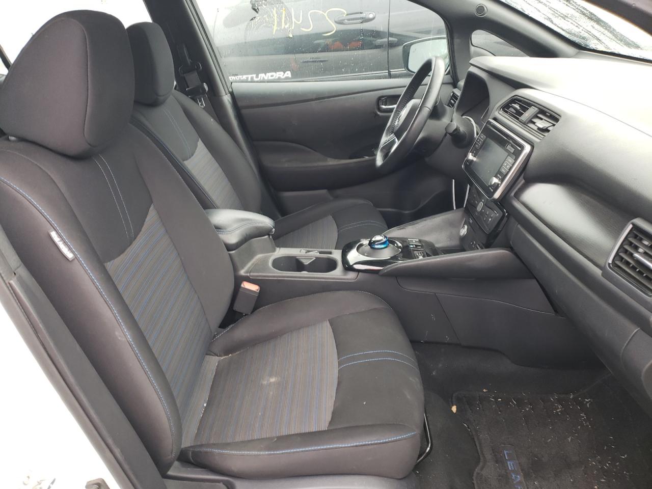 Photo 5 from auction – 2018 NISSAN LEAF S with VIN 1N4AZ1CP8JC308290