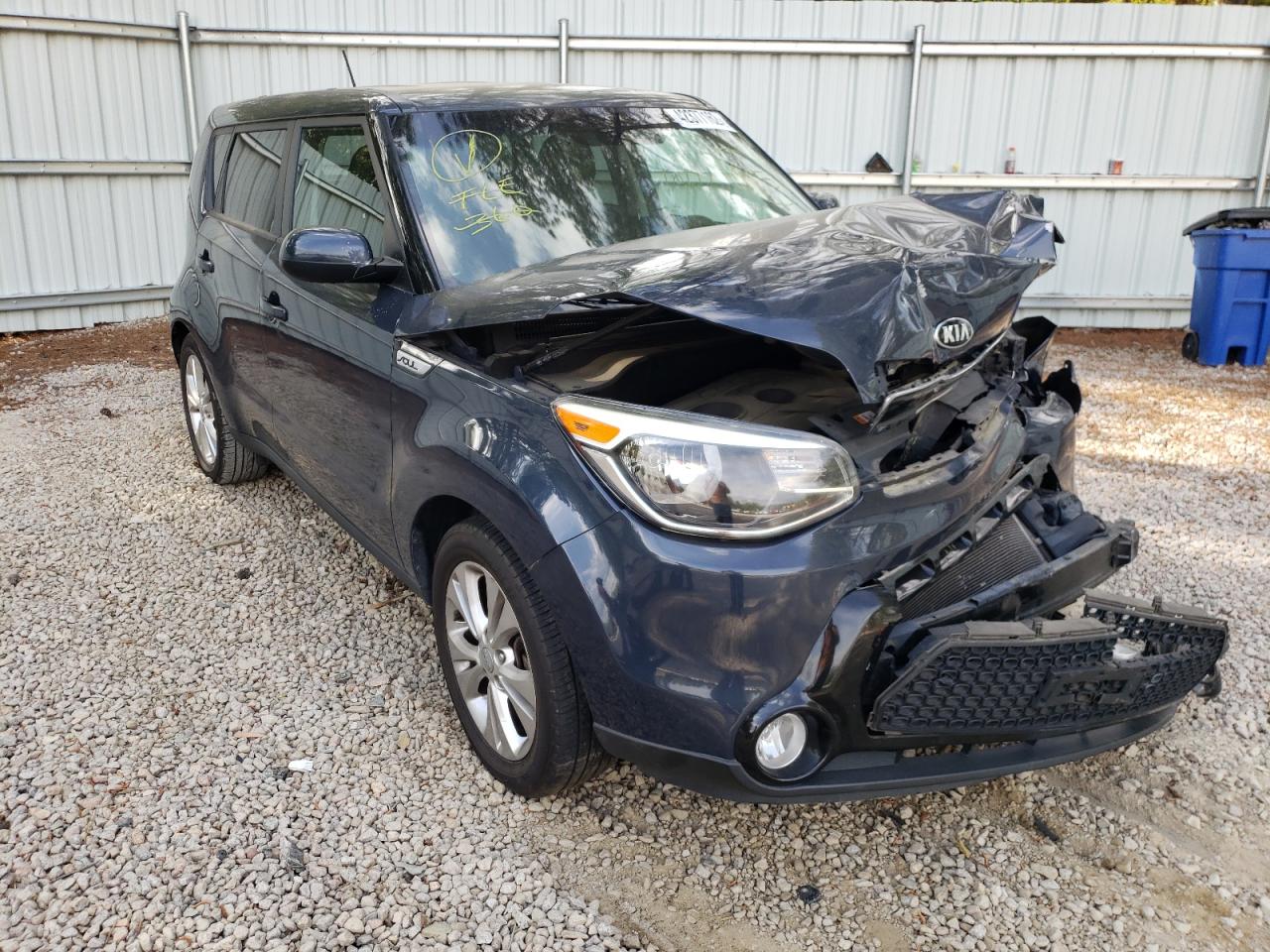 KIA SOUL + 2016 with VIN KNDJP3A54G7238642 - Photo from auction